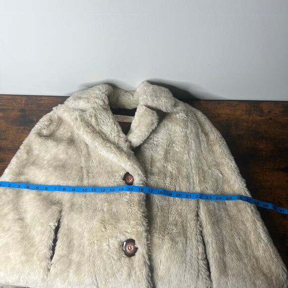 VTG Faux Fur Women's Inverness Cape Cloak Coat OS Old Money Glam Old Hollywood - Picture 7 of 10
